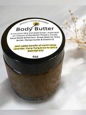 Chrissy’s Botanicals - Ylang Ylang + Vanilla Body Butter - 4oz